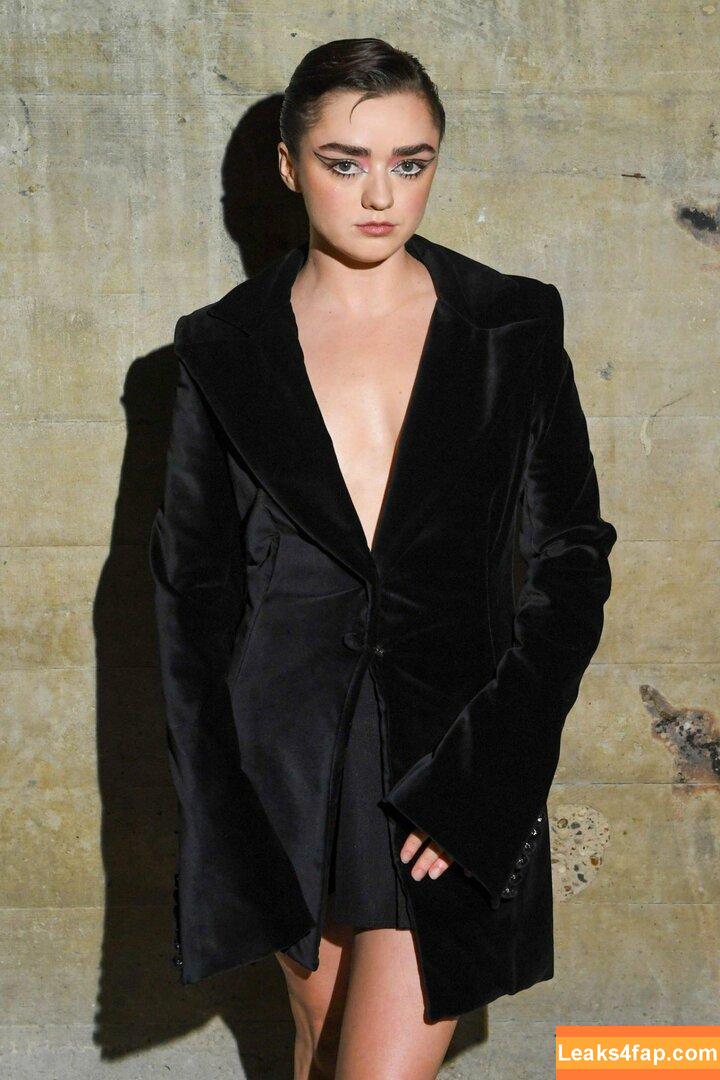 Maisie Williams / Maisie_Williams слитое фото фото #0423