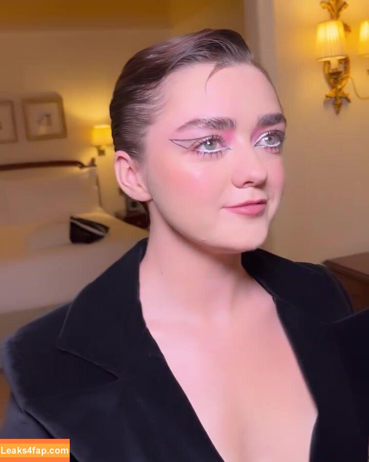 Maisie Williams / Maisie_Williams слитое фото фото #0431