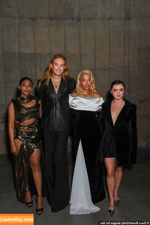 Maisie Williams / Maisie_Williams слитое фото фото #0436