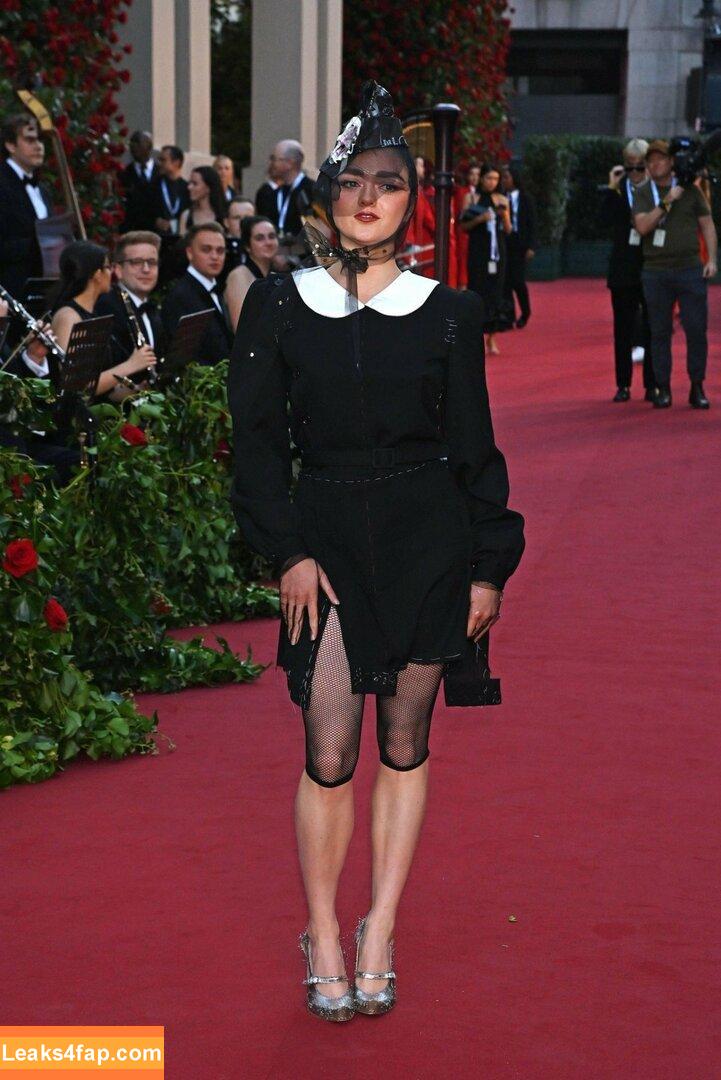 Maisie Williams / Maisie_Williams слитое фото фото #0440