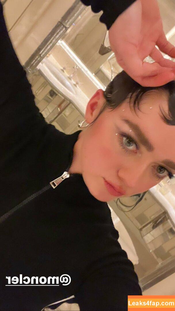 Maisie Williams / Maisie_Williams слитое фото фото #0451