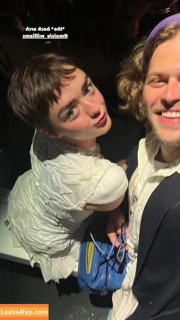 Maisie Williams / Maisie_Williams слитое фото фото #0456