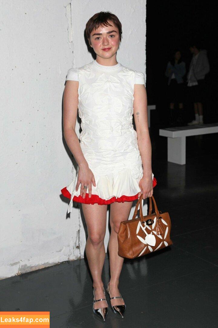 Maisie Williams / Maisie_Williams слитое фото фото #0457