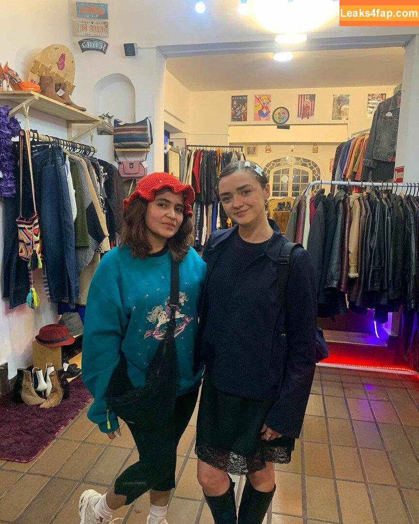 Maisie Williams / Maisie_Williams слитое фото фото #0502