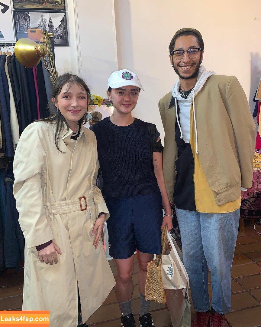 Maisie Williams / Maisie_Williams слитое фото фото #0505