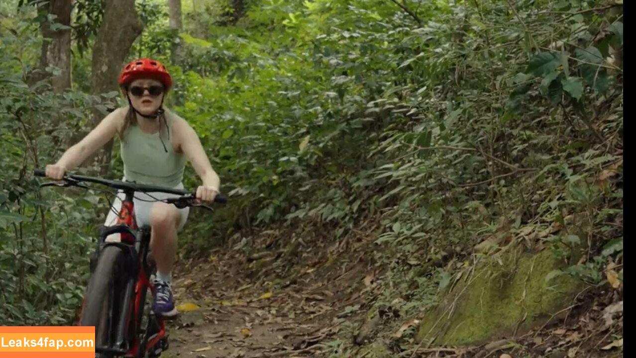 Maisie Williams / Maisie_Williams слитое фото фото #0523