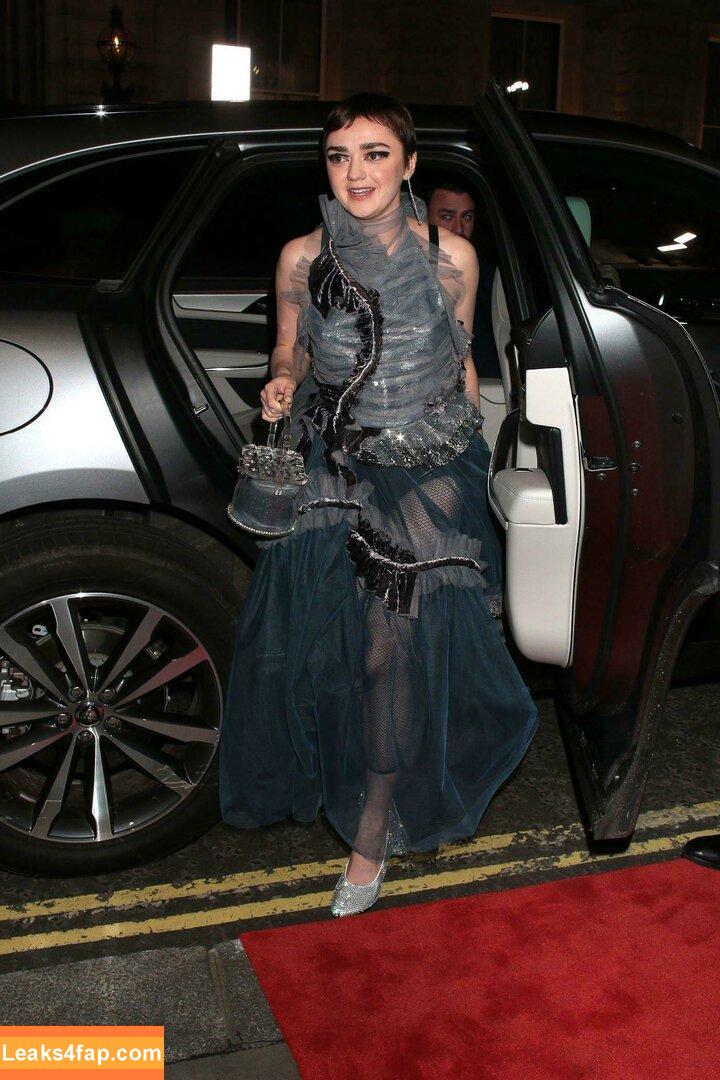 Maisie Williams / Maisie_Williams слитое фото фото #0585