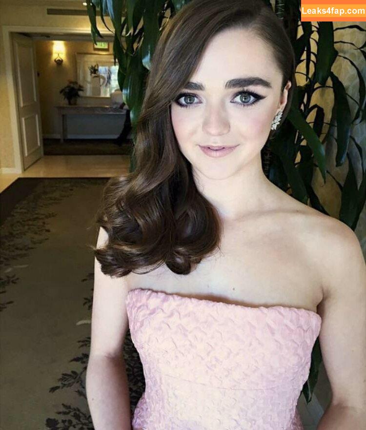 Maisie Williams / Maisie_Williams слитое фото фото #0646