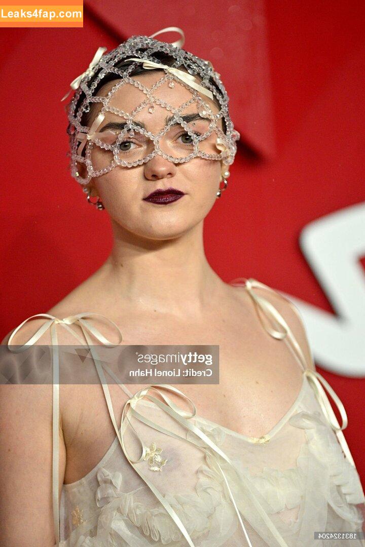 Maisie Williams / Maisie_Williams слитое фото фото #0696