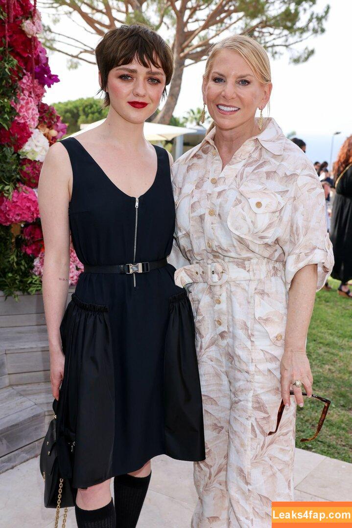 Maisie Williams / Maisie_Williams слитое фото фото #0717