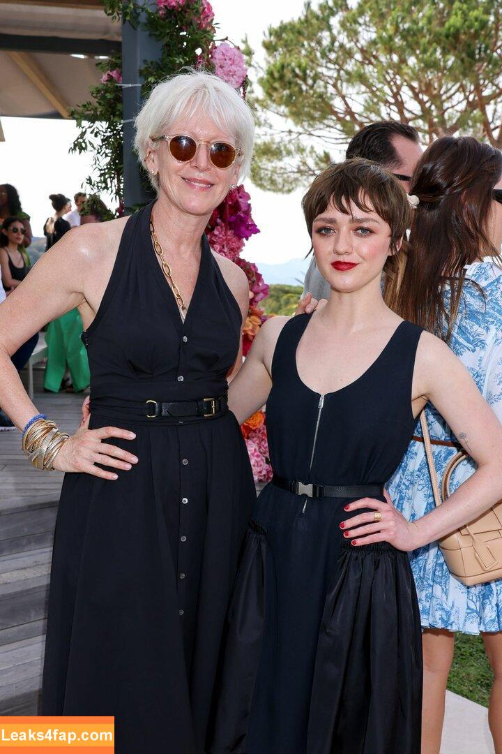 Maisie Williams / Maisie_Williams слитое фото фото #0718