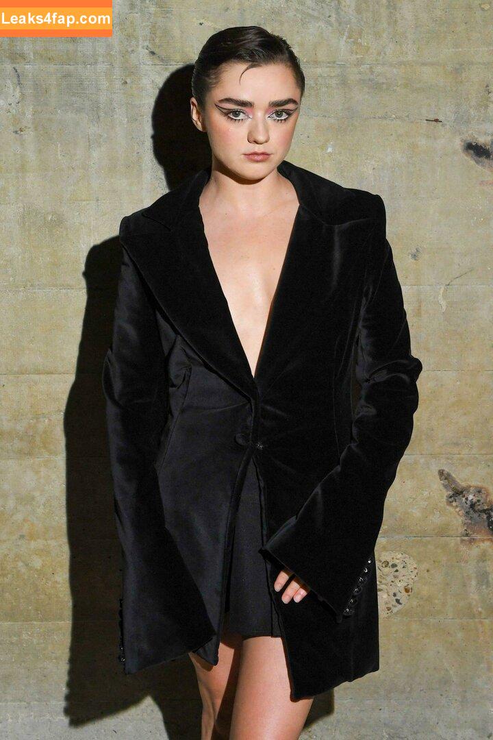 Maisie Williams / Maisie_Williams слитое фото фото #0765