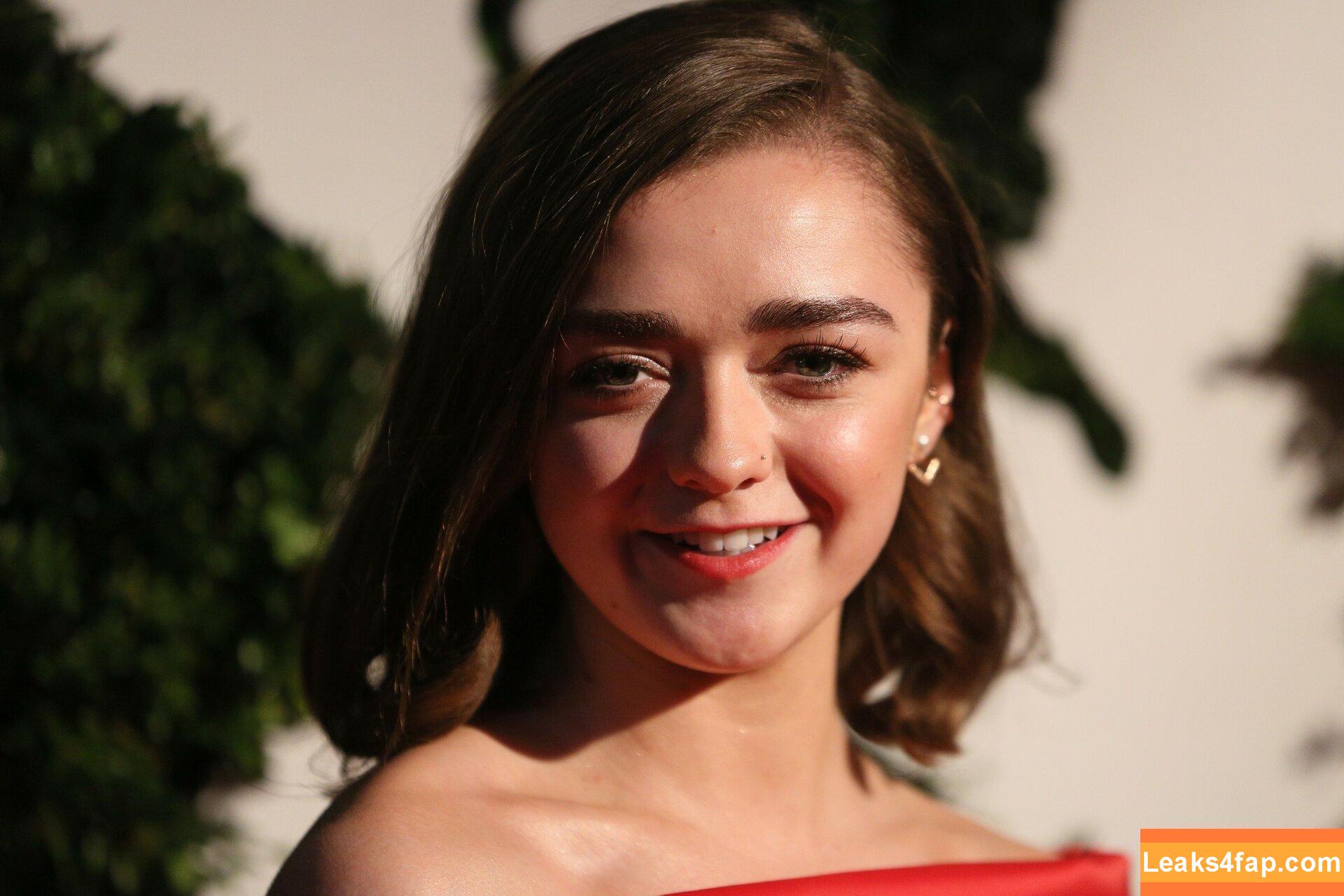 Maisie Williams / Maisie_Williams слитое фото фото #0786