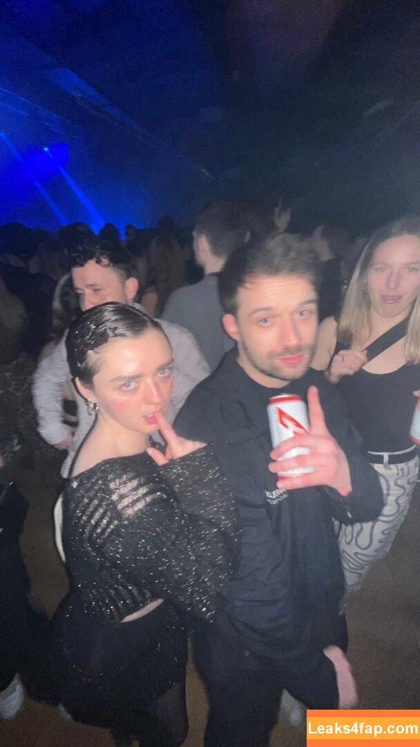 Maisie Williams / Maisie_Williams слитое фото фото #0872