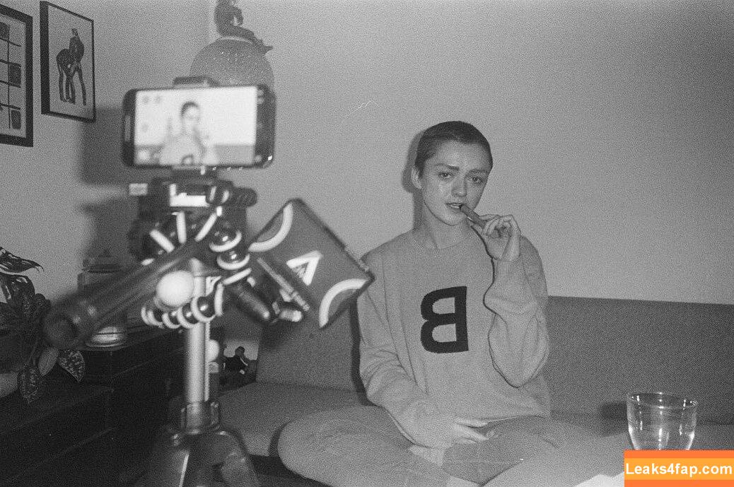 Maisie Williams / Maisie_Williams слитое фото фото #0983