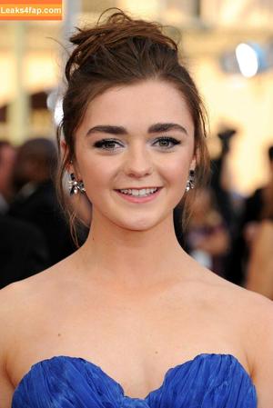 Maisie Williams photo #0038