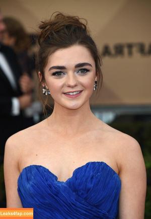 Maisie Williams photo #0040