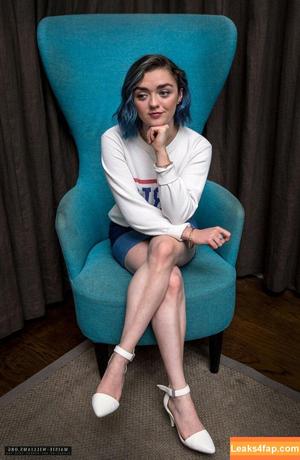 Maisie Williams photo #0075