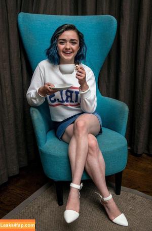 Maisie Williams photo #0077