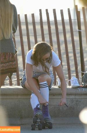 Maisie Williams photo #0104