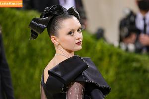 Maisie Williams photo #0135