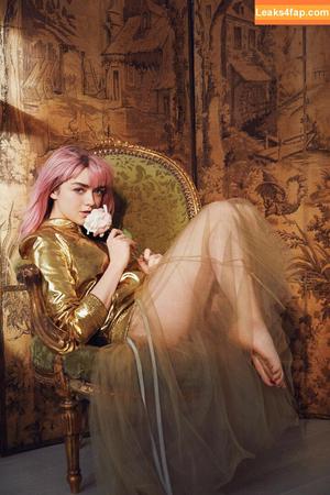 Maisie Williams photo #0150