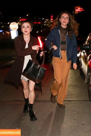 Maisie Williams photo #0269