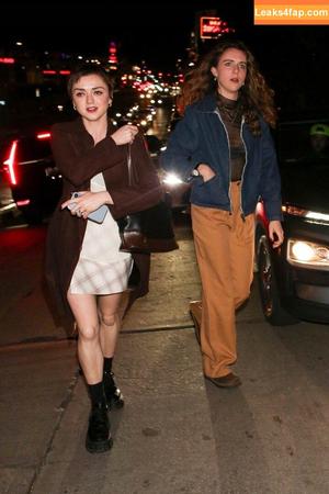 Maisie Williams photo #0270