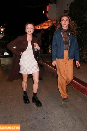 Maisie Williams photo #0282