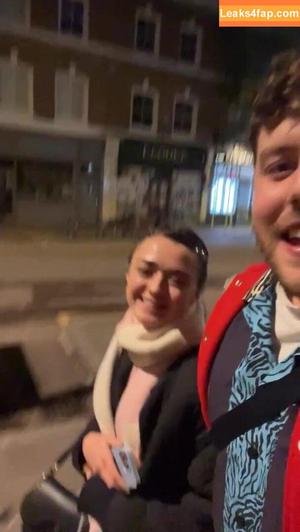 Maisie Williams photo #0304