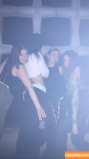 Maisie Williams photo #0322