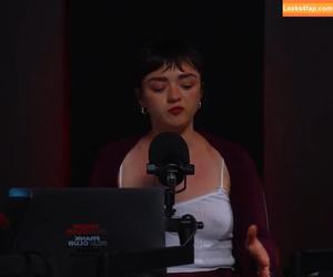 Maisie Williams photo #0357