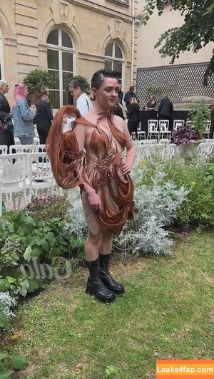 Maisie Williams photo #0390