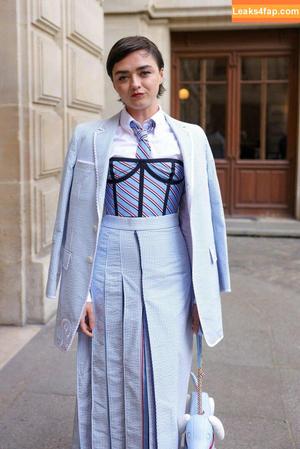 Maisie Williams photo #0392