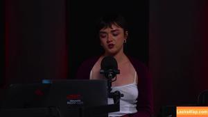 Maisie Williams photo #0397