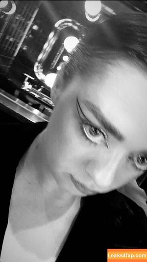 Maisie Williams photo #0421