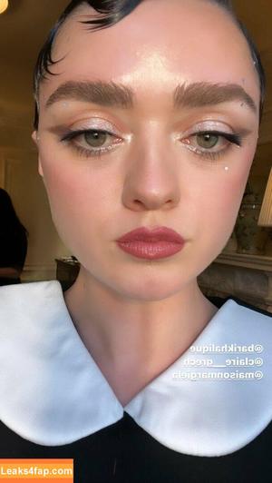Maisie Williams фото #0450