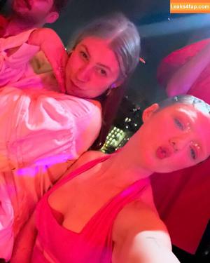 Maisie Williams фото #0543