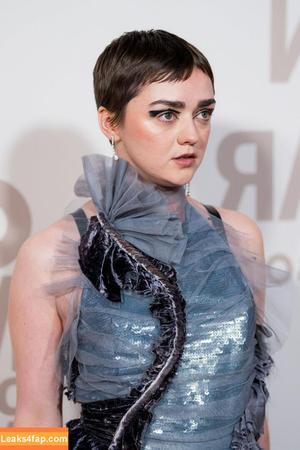 Maisie Williams фото #0576