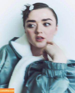 Maisie Williams фото #0607