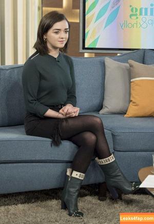 Maisie Williams фото #0631