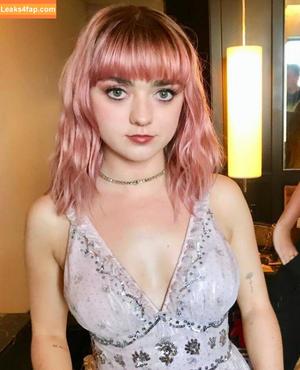 Maisie Williams фото #0650