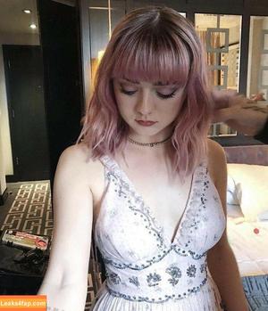 Maisie Williams фото #0651