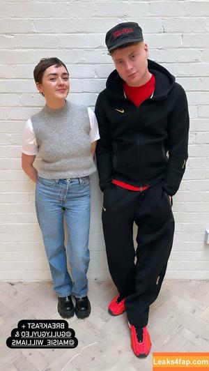 Maisie Williams фото #0672