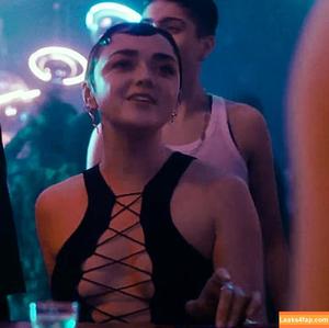 Maisie Williams фото #0726