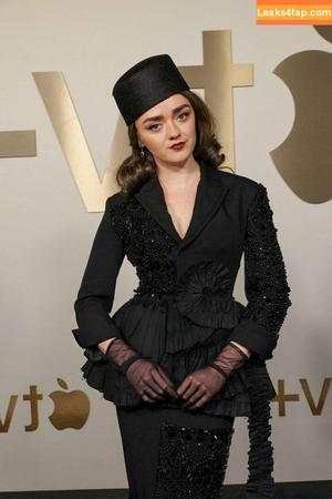 Maisie Williams фото #0782