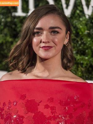 Maisie Williams фото #0784