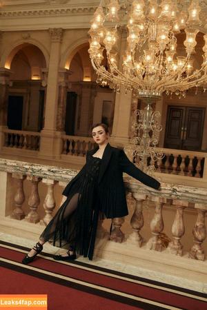 Maisie Williams фото #0805