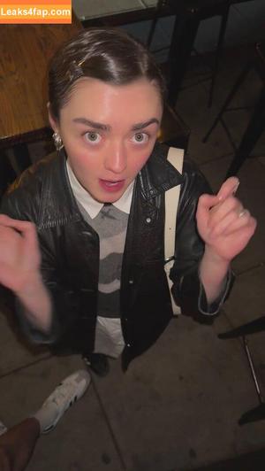 Maisie Williams фото #0814