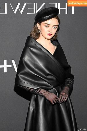 Maisie Williams фото #0824